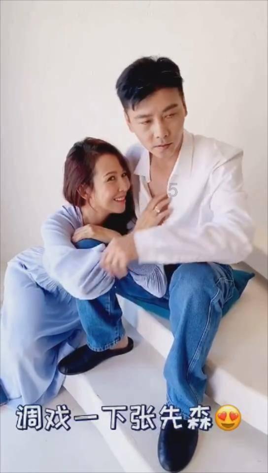 圣女战旗